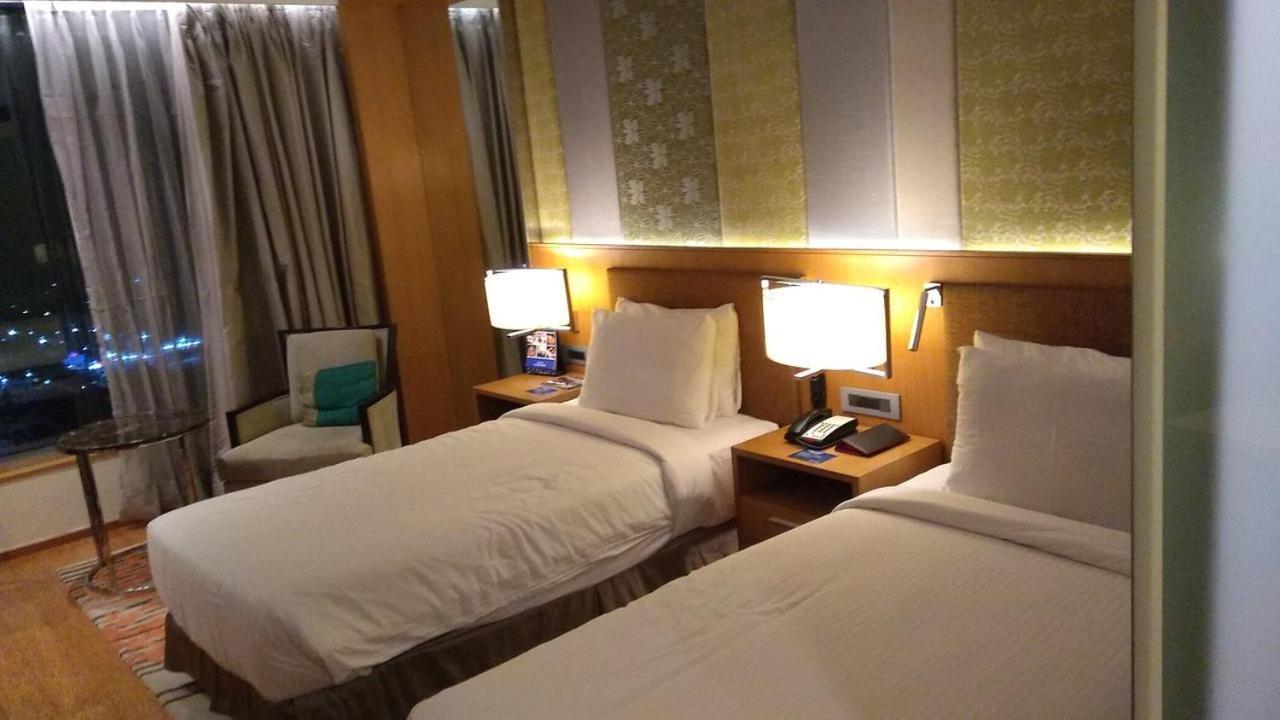 Hotel The Infinity Near Delhi Airport Nuova Delhi Esterno foto