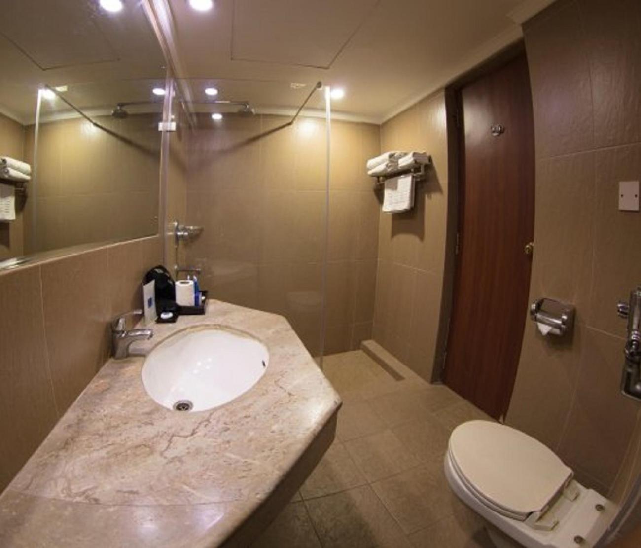 Hotel The Infinity Near Delhi Airport Nuova Delhi Esterno foto